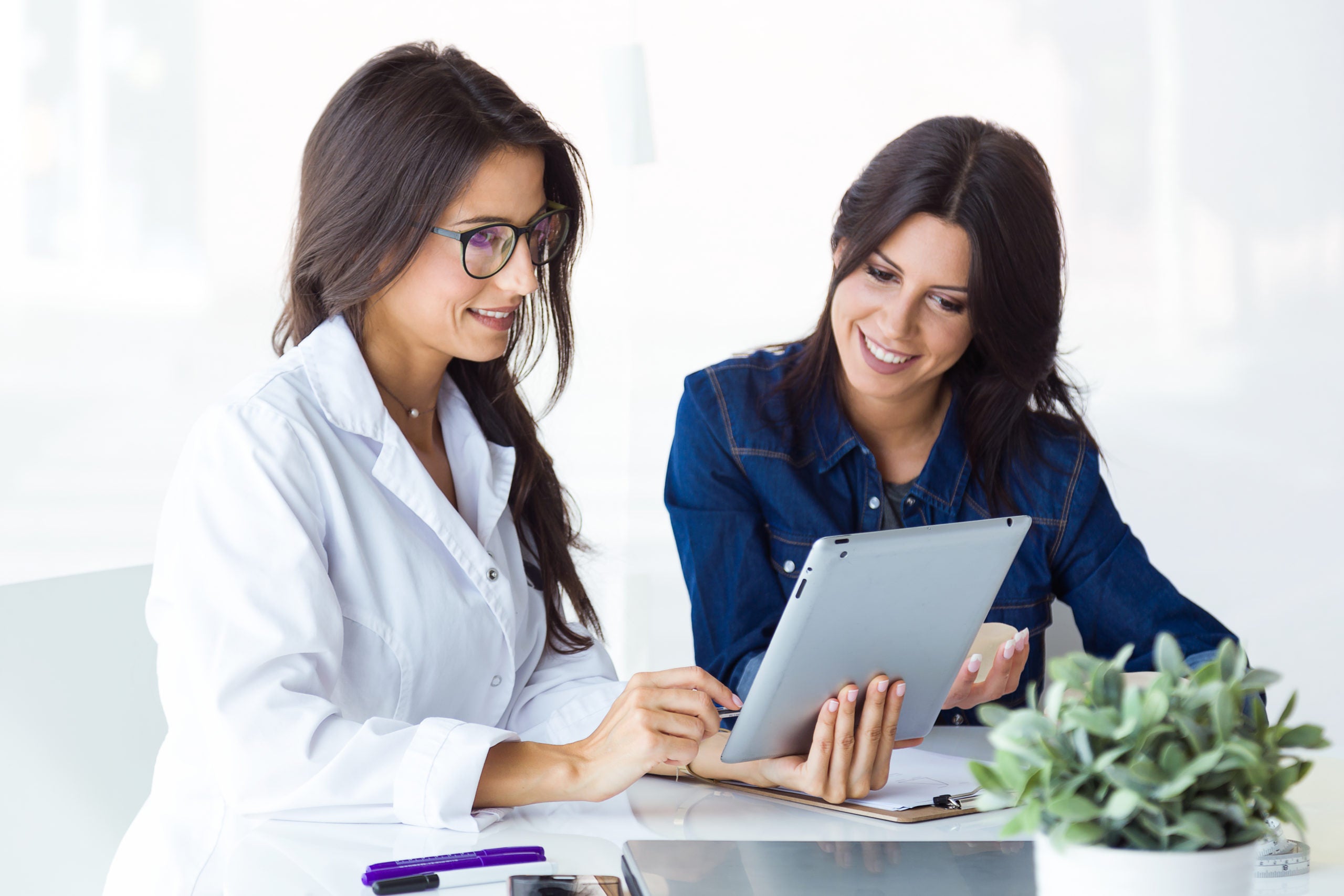 Would a Social Worker Recommend All-Natural Supplements?